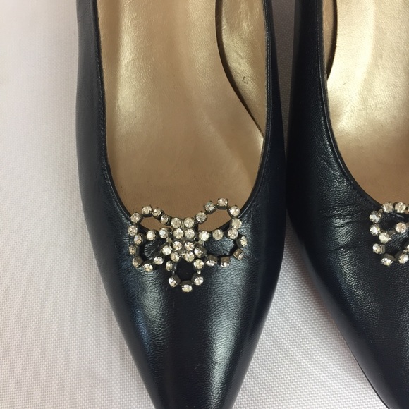 Talbots Navy Pumps - Picture 3 of 8